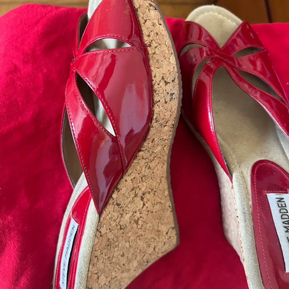 Steve Madden Red cheetah wedges - Picture 3 of 6